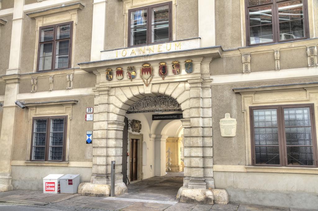 Apartment-Joanneum Graz Bagian luar foto